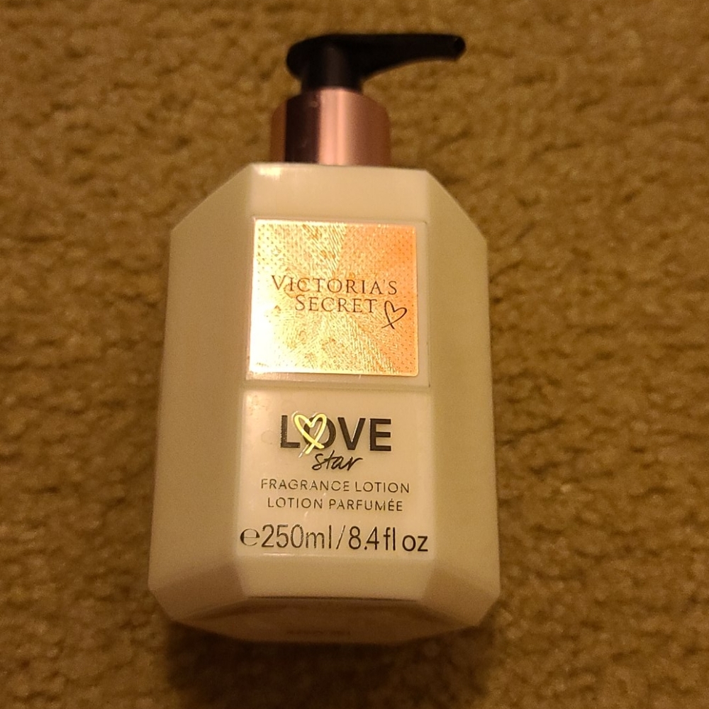 Victoria's Secret Love Star Fragrance Lotion